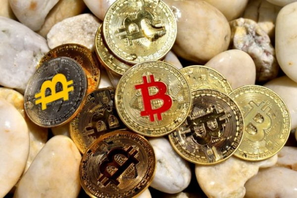 Аналитики дали прогнозы по биткоину